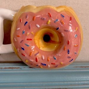 Ceramic Donut Mug Funny “MMM…Donuts!”